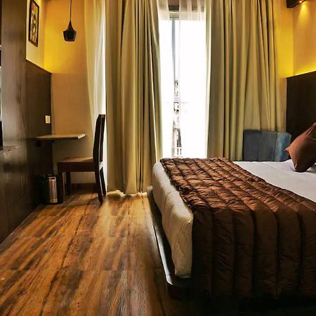 Raas Mahal-Hotel In Jaipur Near Tourist Places Bagian luar foto